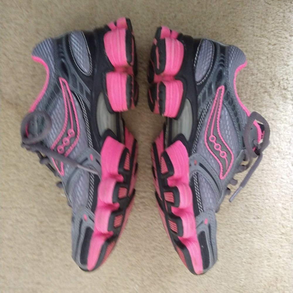 Running/Walking shoes